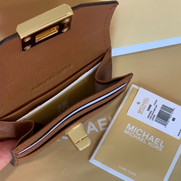 Michael Kors Cassie Card Case/ID/Key Holder Wallet - Picture 8 of 8